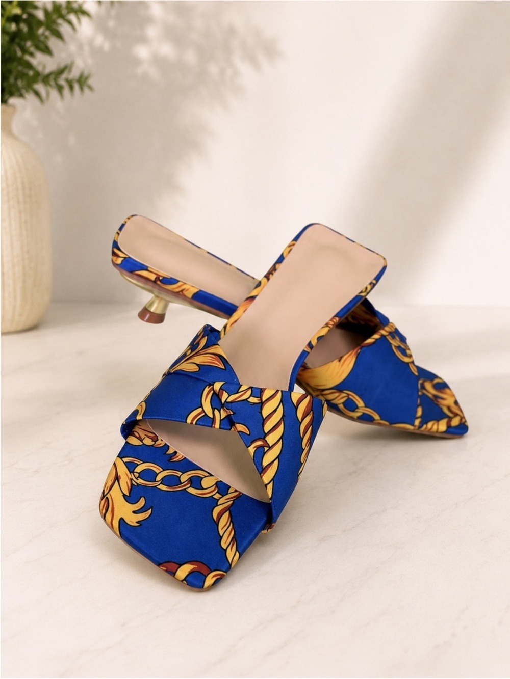 Gold Kitten Heels Blue Chain-Print Open-Toe Mule size 37